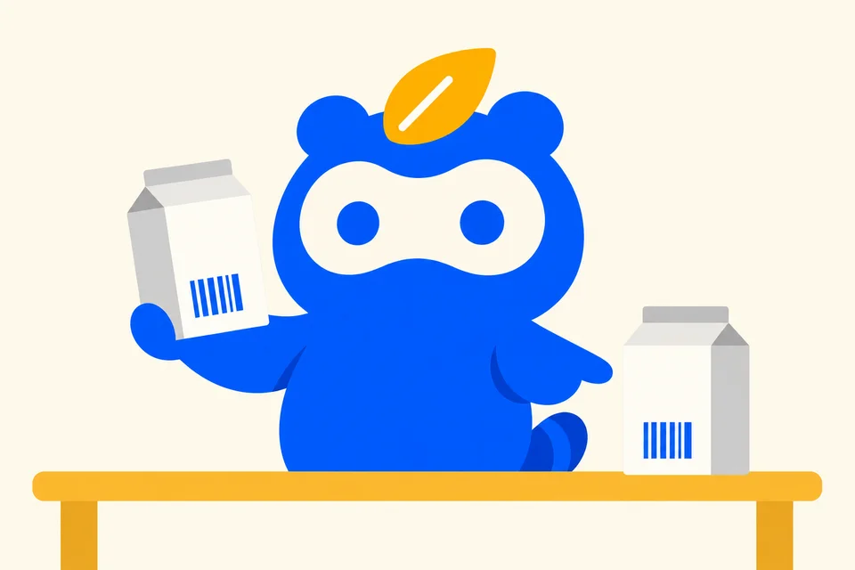 二つの商品箱に付いたバーコードを見比べるソクポンのマスコット。
