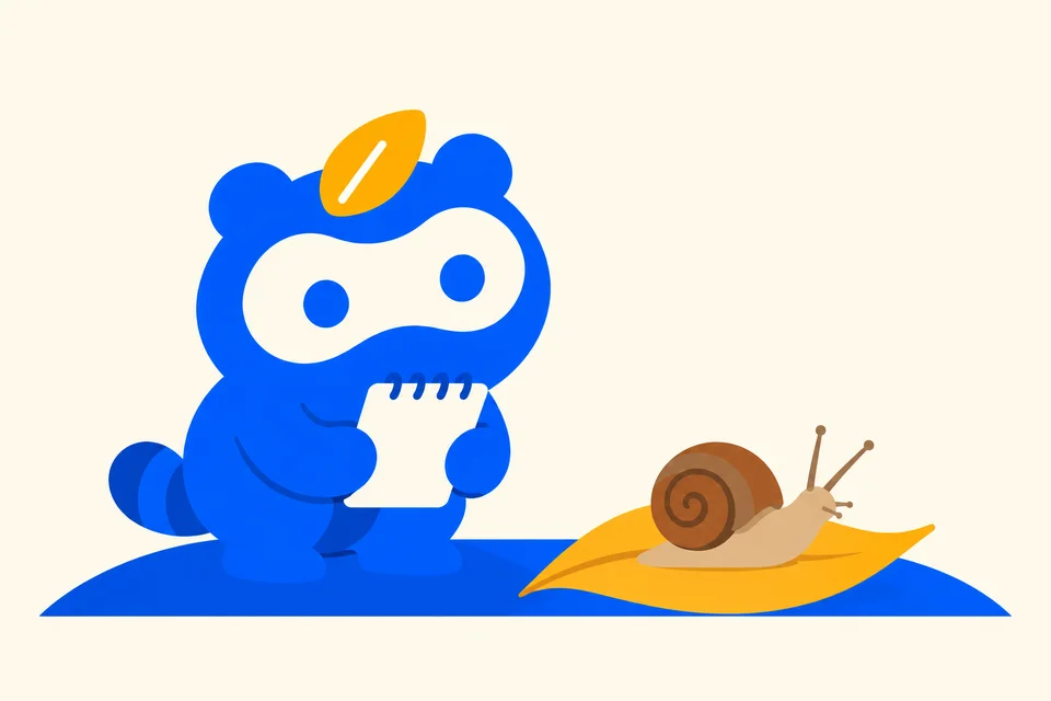 葉の上のカタツムリを、ノートを手に静かに観察するソクポン。